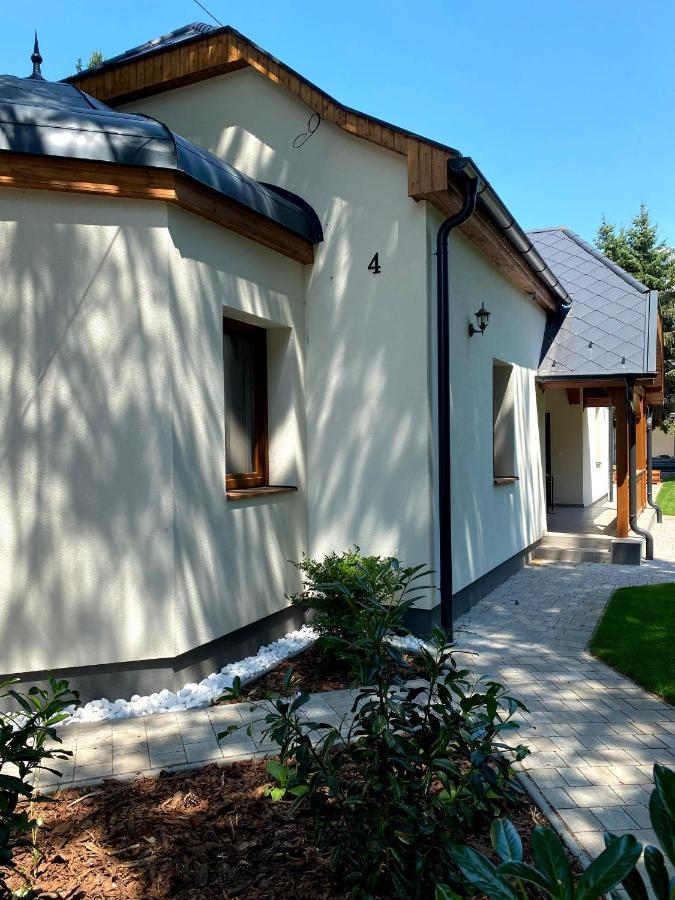 Penzion Karinthy Haz Siófok Exteriér fotografie