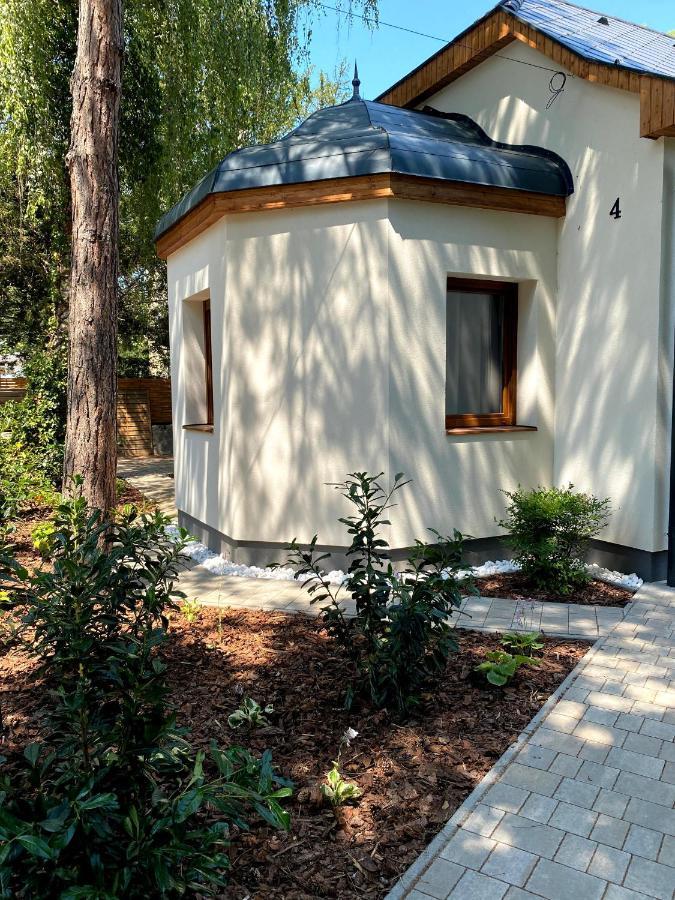Penzion Karinthy Haz Siófok Exteriér fotografie