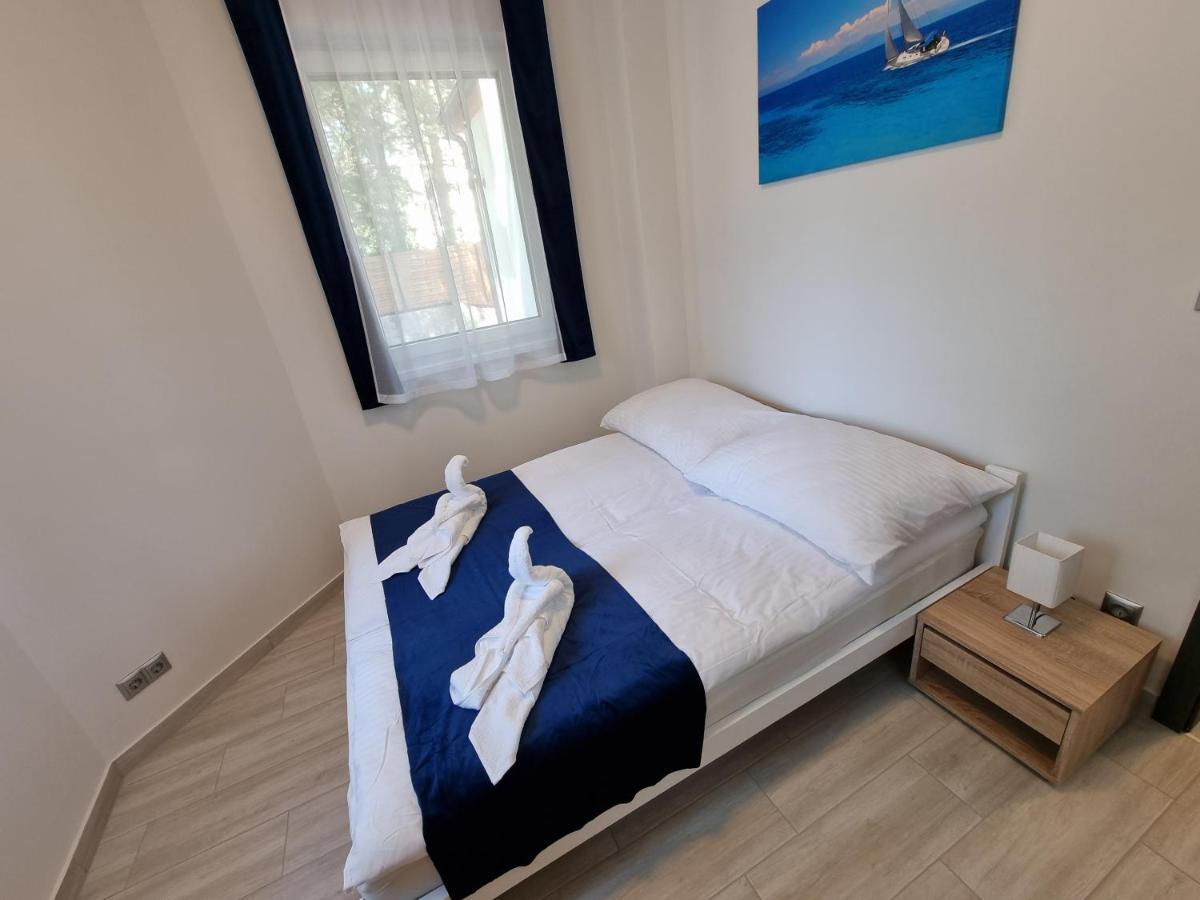 Penzion Karinthy Haz Siófok Exteriér fotografie