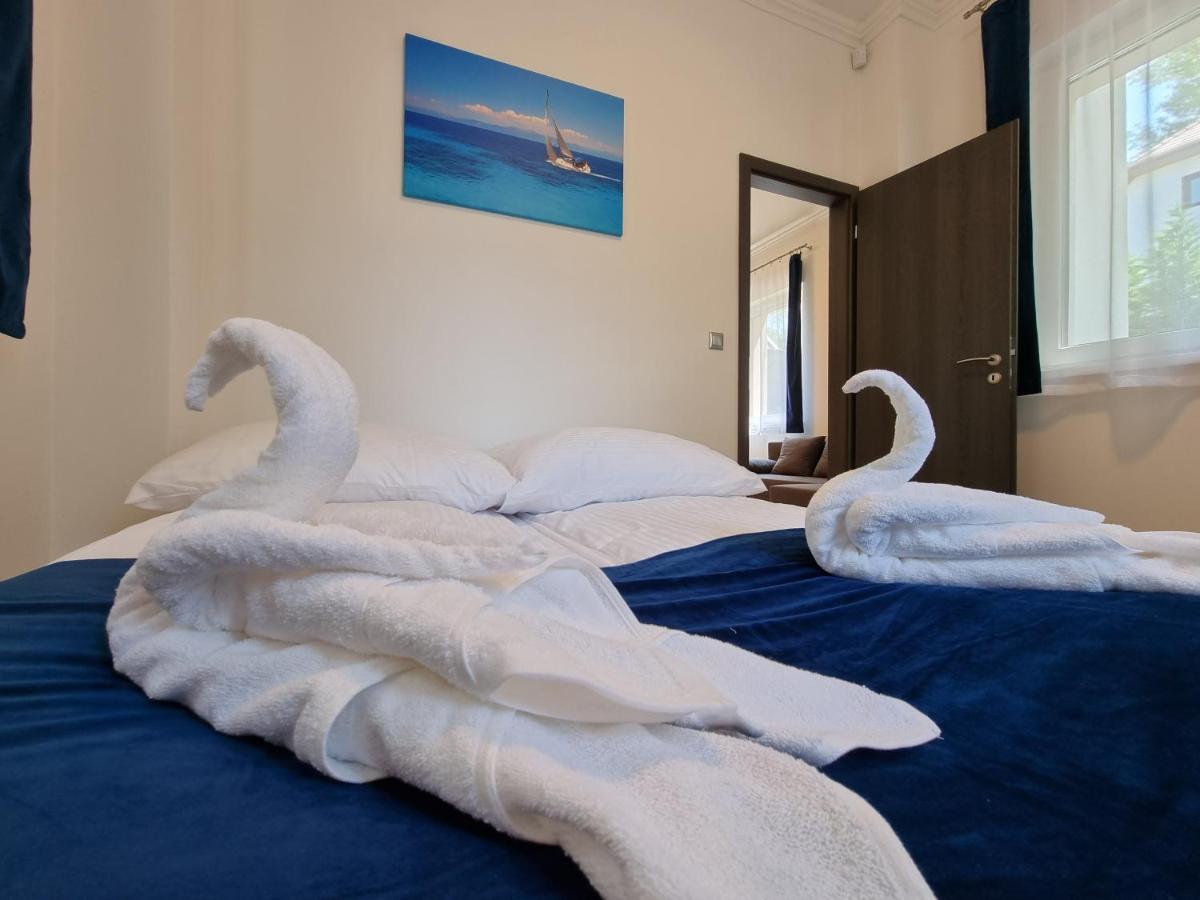Penzion Karinthy Haz Siófok Exteriér fotografie