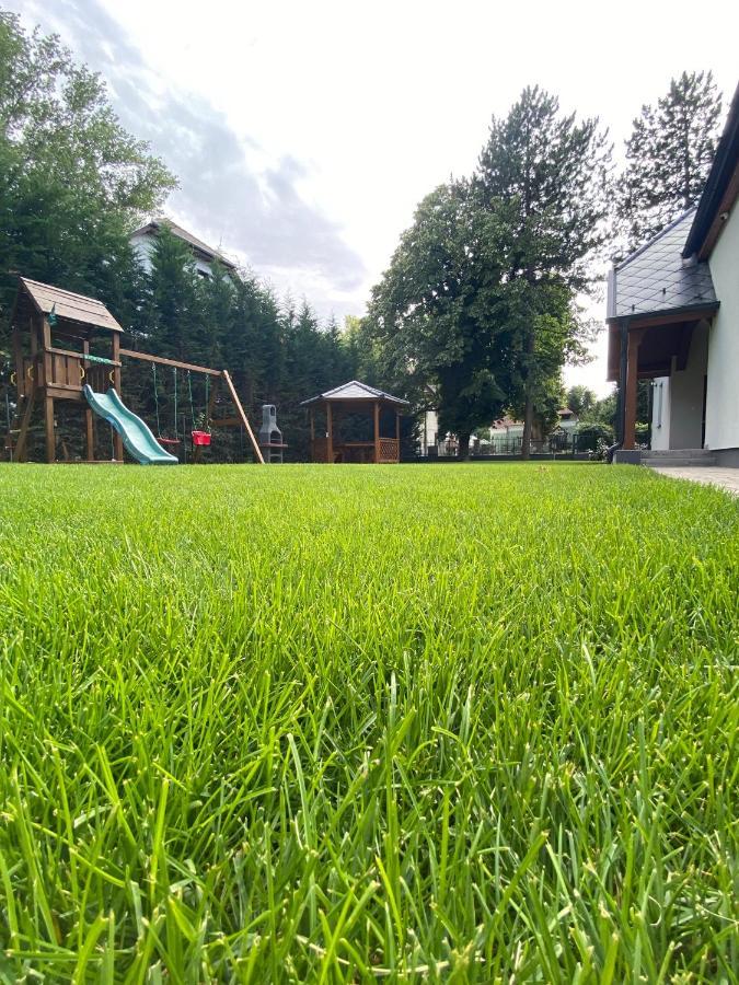 Penzion Karinthy Haz Siófok Exteriér fotografie